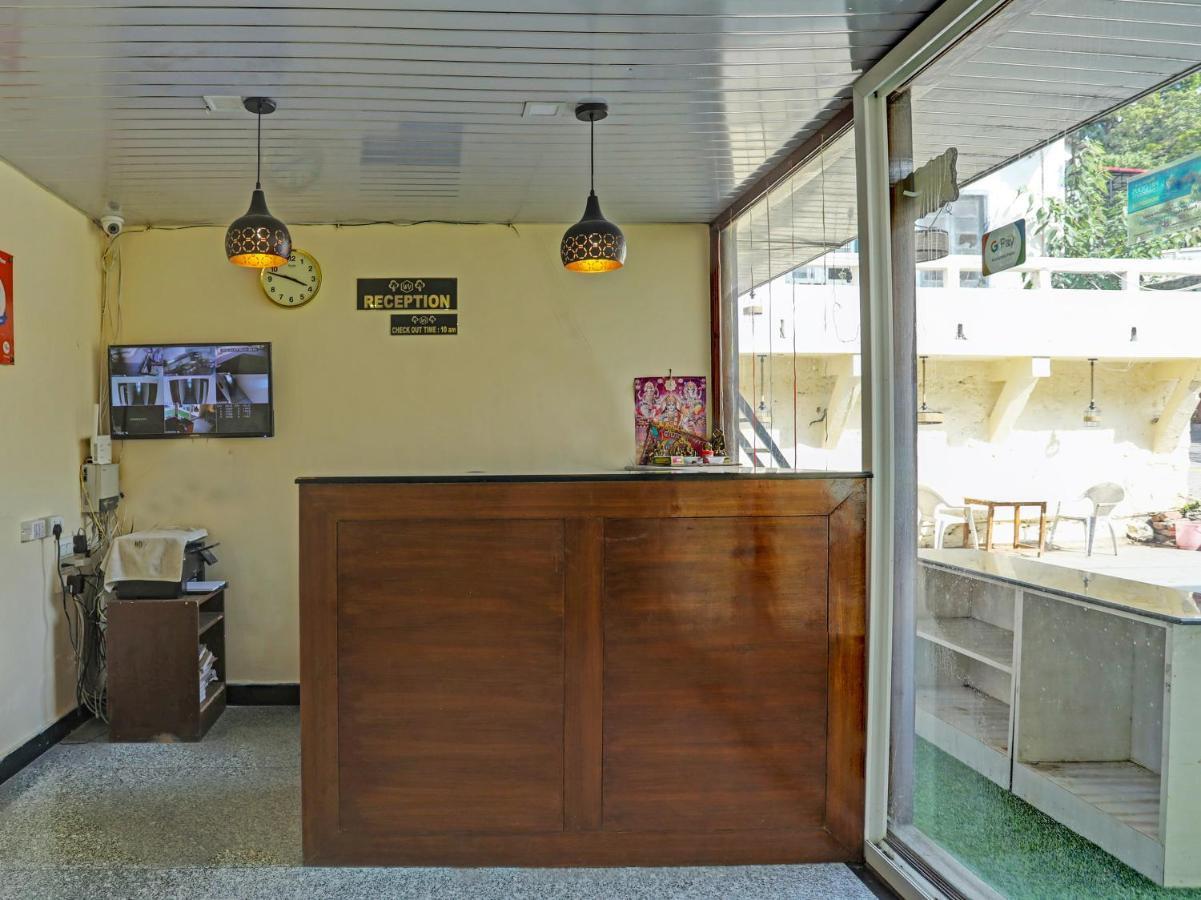 Hotel Woods View Масурі Екстер'єр фото